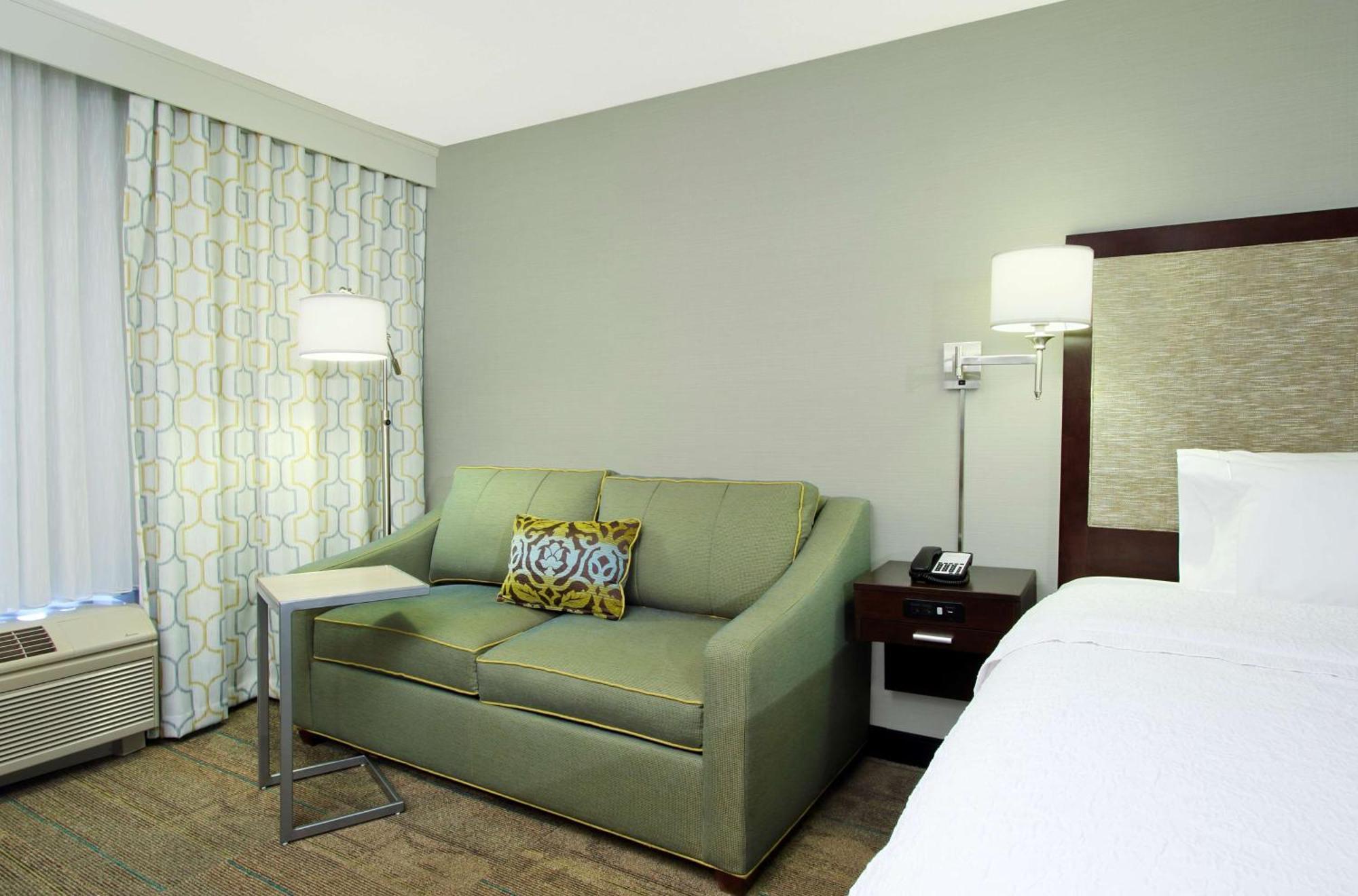 Hampton Inn & Suites Columbus Hilliard Exteriör bild