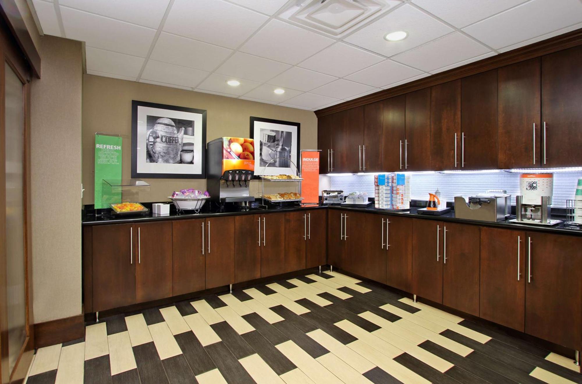 Hampton Inn & Suites Columbus Hilliard Exteriör bild