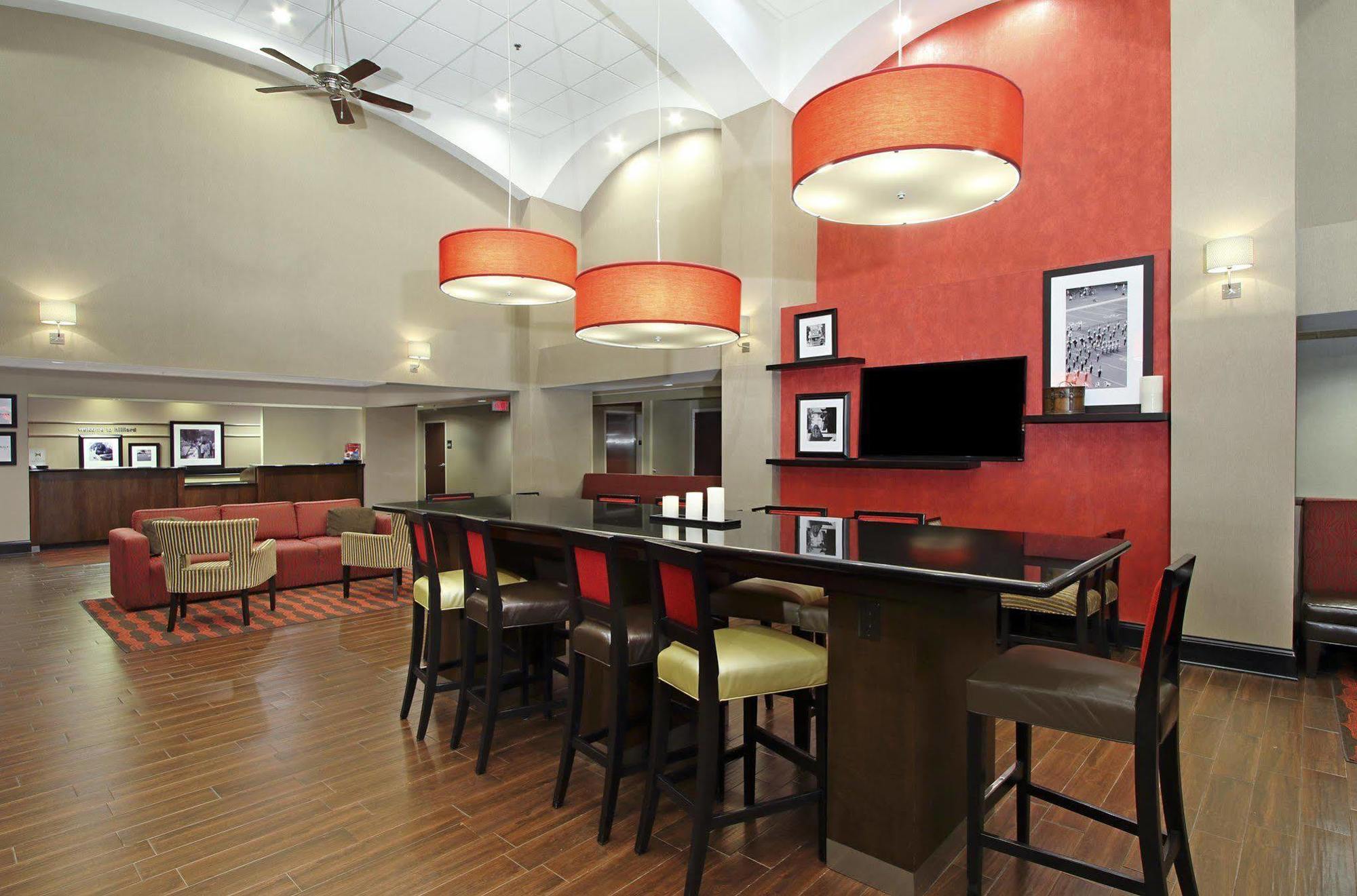 Hampton Inn & Suites Columbus Hilliard Exteriör bild